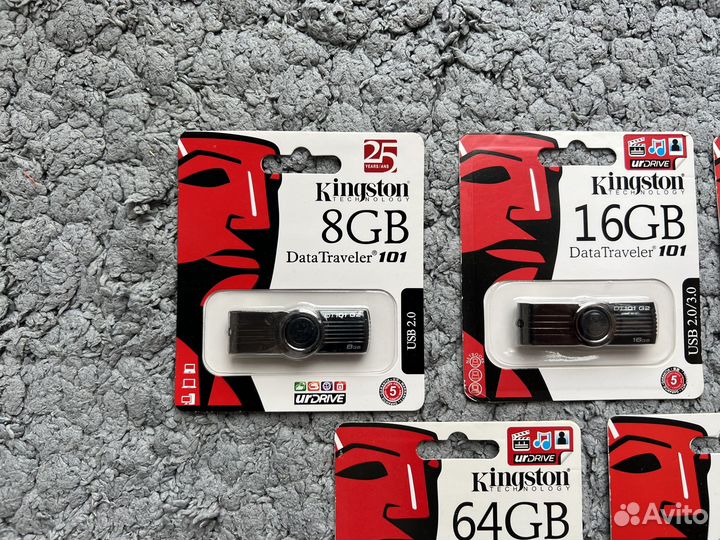 Kingston USB накопитель флешка 8gb - 128gb Новые