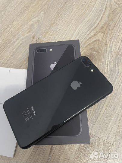 Телефон iPhone 8 plus
