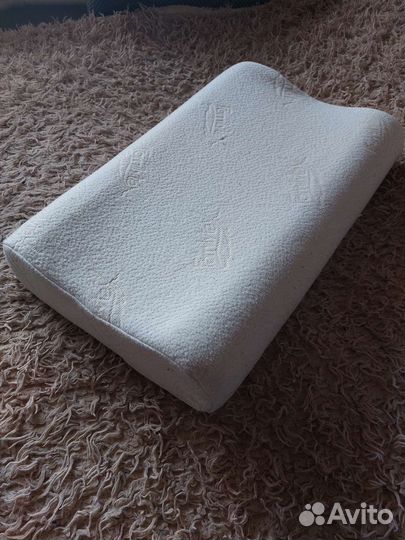 Подушка ортопедическая с эффектом памяти