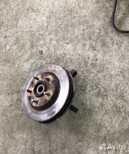 Кулак поворотный Mitsubishi Lancer 10