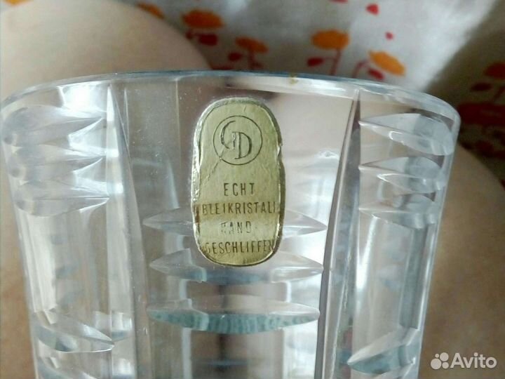 Ваза для цветов хрустальная