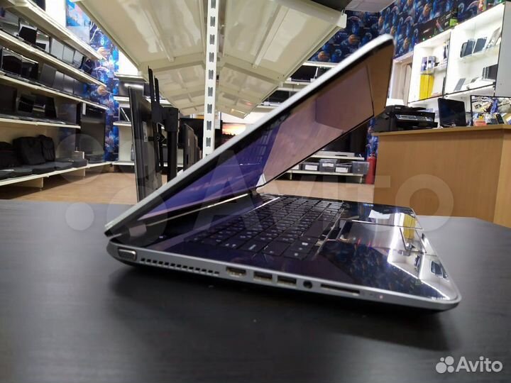 Игровой HP 4 Ядерный 17.3 2 Видюхи на 4гб