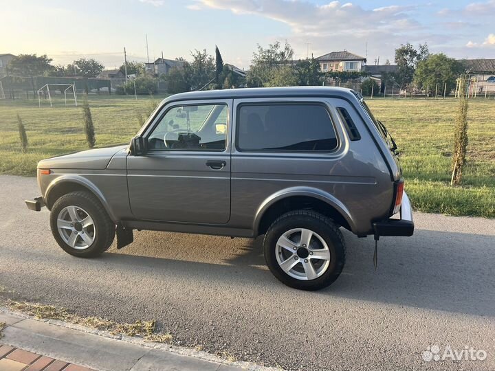 ВАЗ Niva Legend 1.7 МТ, 2022, 20 000 км