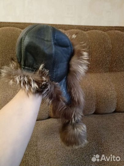 Шапка кожаная с мехом