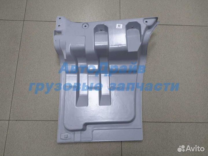 Накладка правой двери ман тга MAN TGA