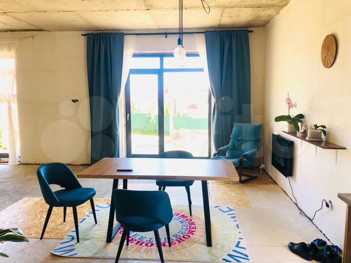 Дом 217,5 м² на участке 6 сот.