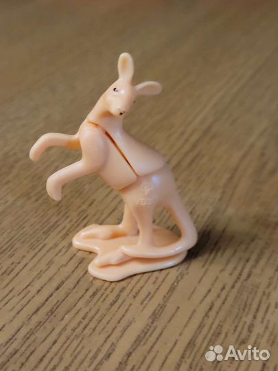 Киндер сюрприз игрушки из коллекции натунс 2023