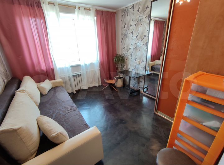 Комната 10 м² в 2-к., 9/9 эт.