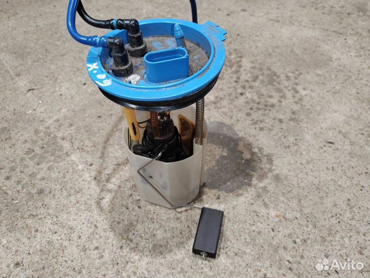 Насос топливный в бак Volkswagen Caddy 4 2019