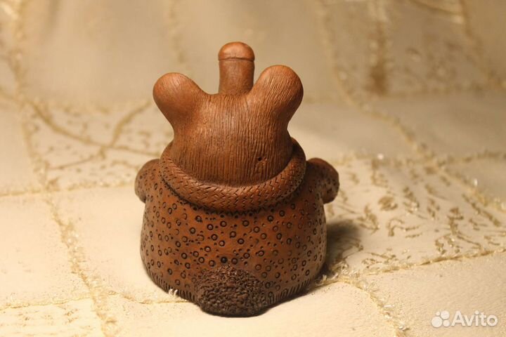 Статуэтка медведь