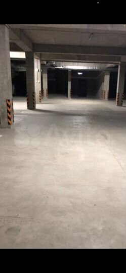 Машиноместо, 16 м²
