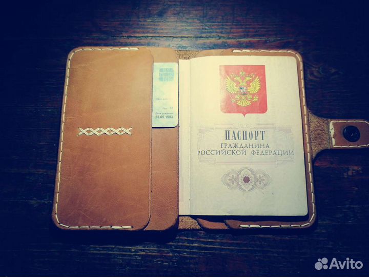 Обложка на паспорт из кожи ручная работа