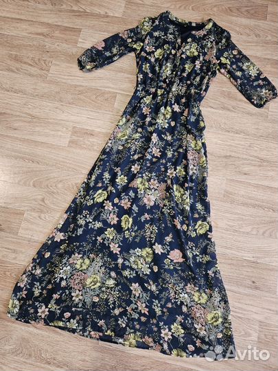 Платье женское 42 44 бу