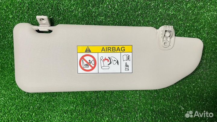 Солнцезащитный козырек правый LADA Vesta 2023