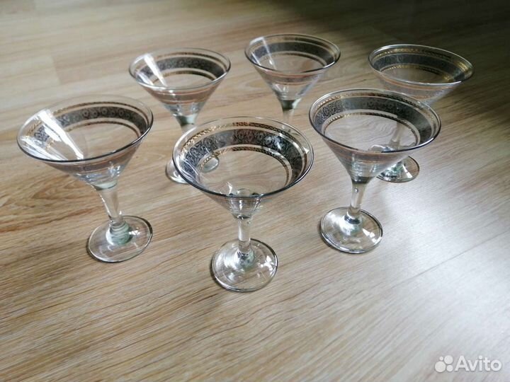 Набор столовой посуды новый