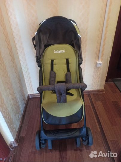 Прогулочная коляска