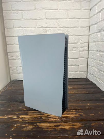 Игровая приставка Sony PlayStation 5 CFI-1116А