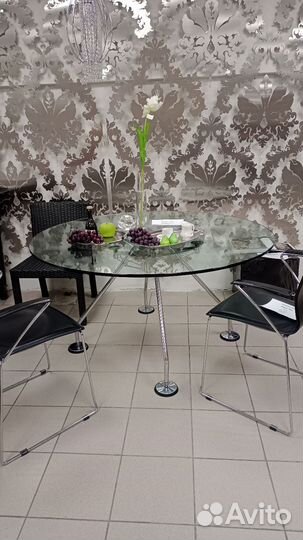 Стол Tecno Италия, б/у