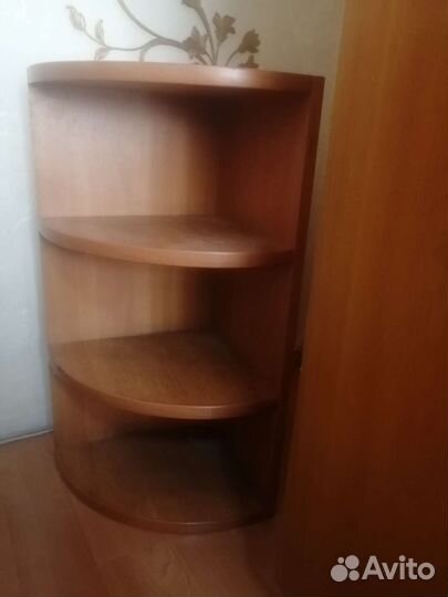 Полка настенная навесная