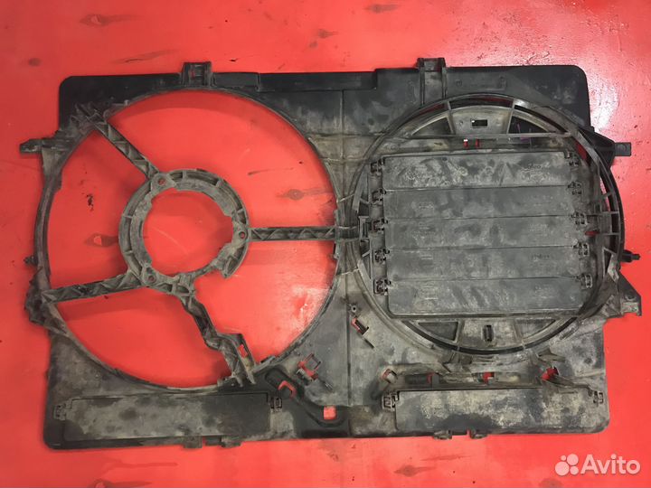 Кожух вентилятора Audi A4 B8