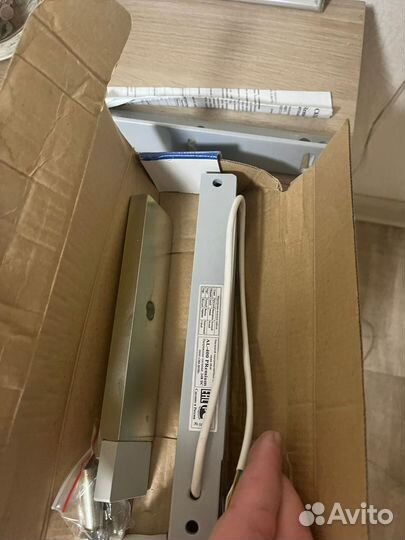 Электромагнитный замок Al-400 Premium