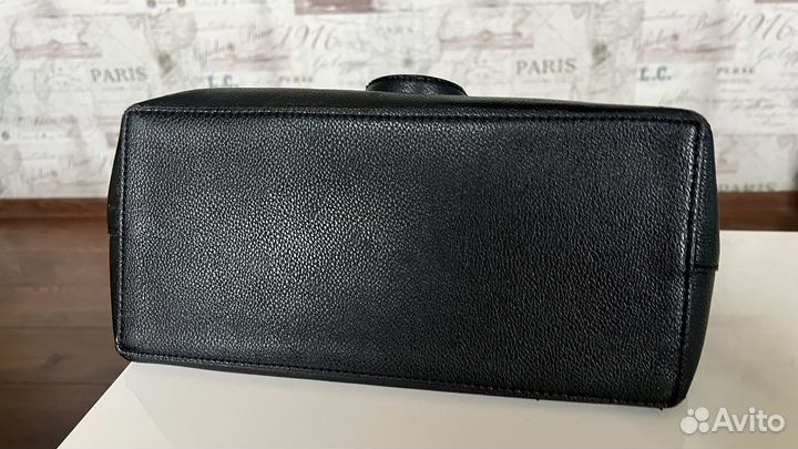 Сумка натуральная кожа Guess