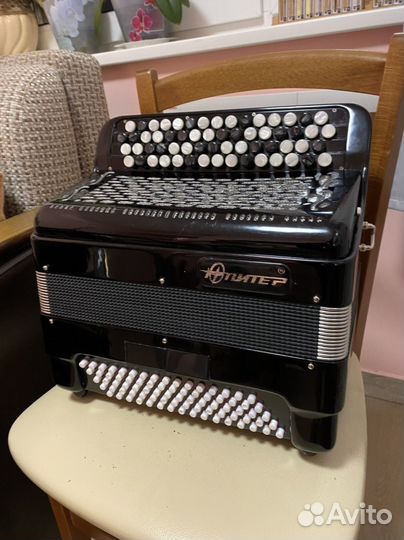 Баян Юпитер 2д