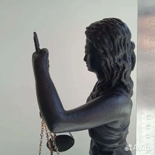 Статуя Фемида на подарок юристу 28см