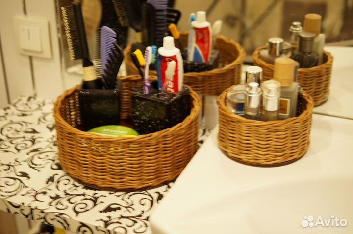 Набор: корзина плетёная круглая для хранения