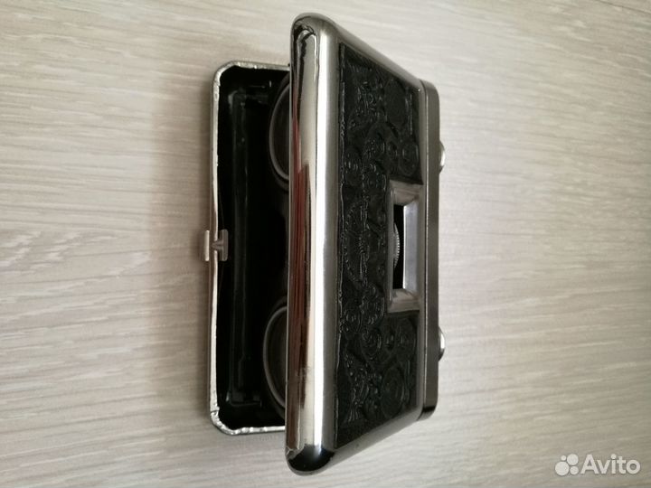 Бинокль театральный, складной