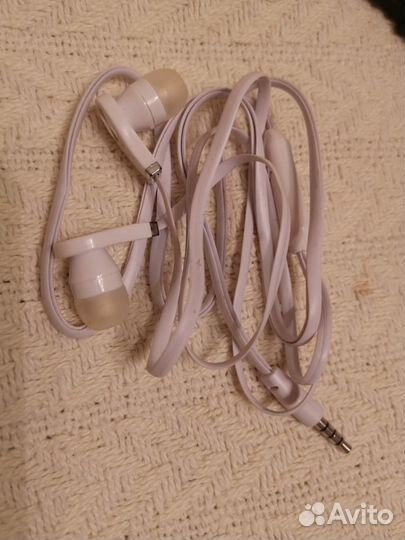 Наушники вкладыши