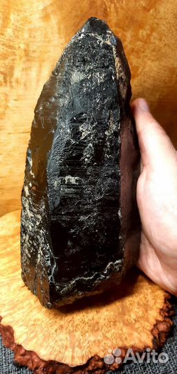 Кристаллы мориона