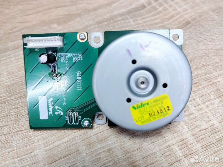 Двигатель Jc31-00091B Samsung clp-365