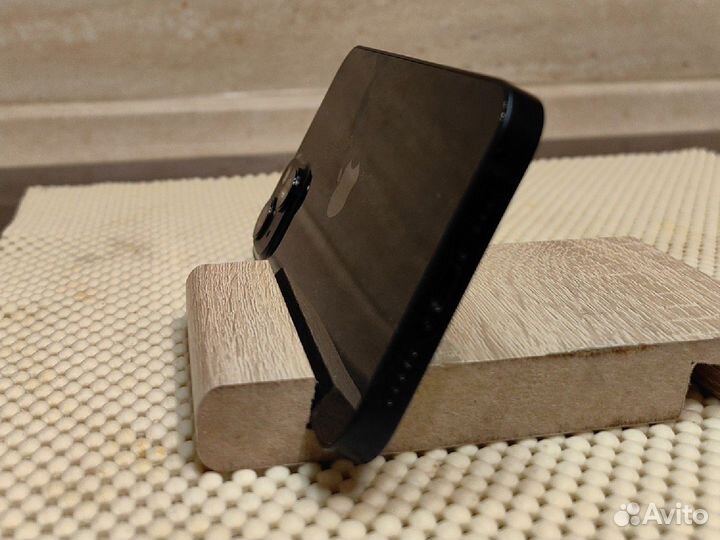 iPhone 13, 256 ГБ