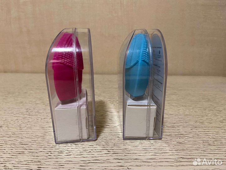 Очищающая электрическая щеточка для лица