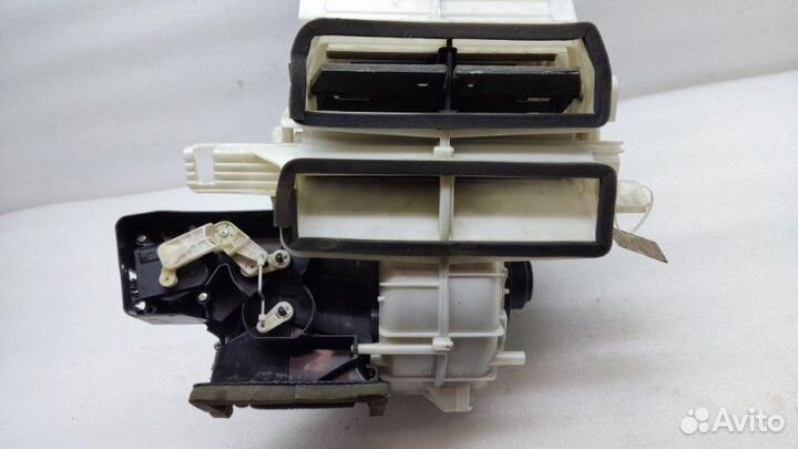 Б/У Б/У Корпус отопителя Оригинал, в сборе
