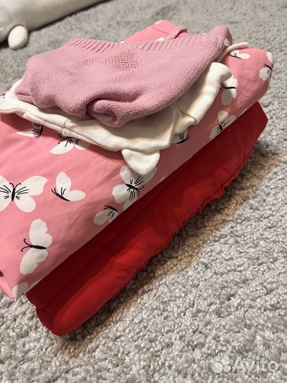 Демисезонная куртка для девочки 92,104 2 штуки