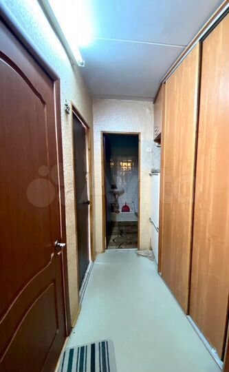 Комната 14 м² в 5-к., 9/9 эт.