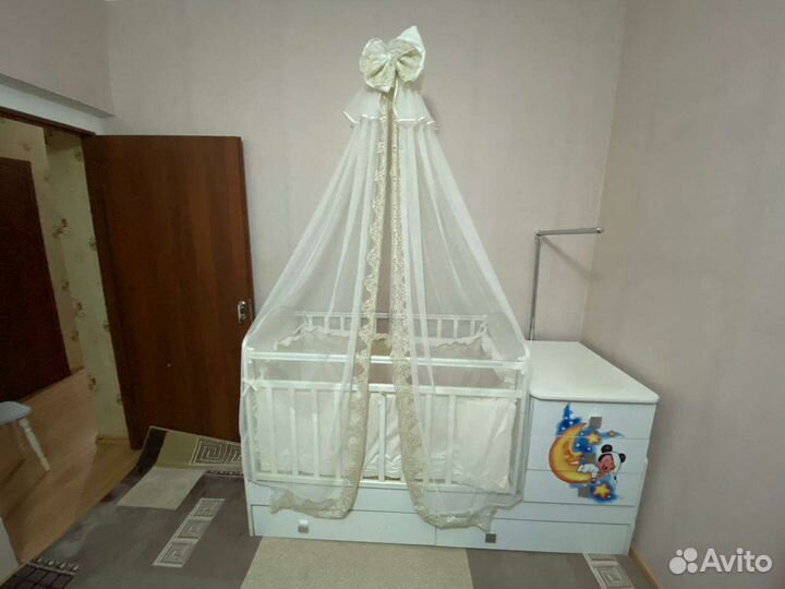 Детский кровать