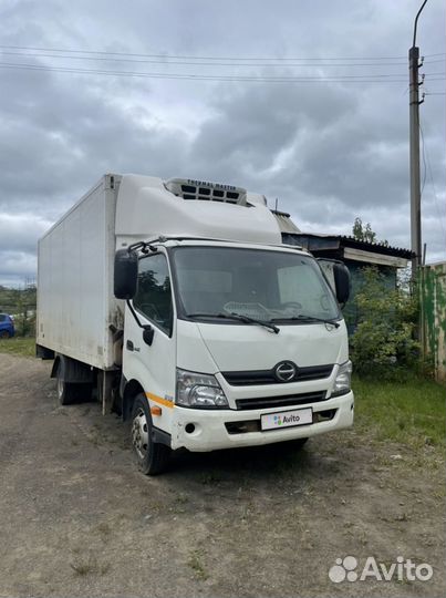 Hino 300 (Dutro), 2013