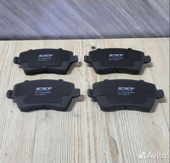 Тормозные колодки Nissan micra K12