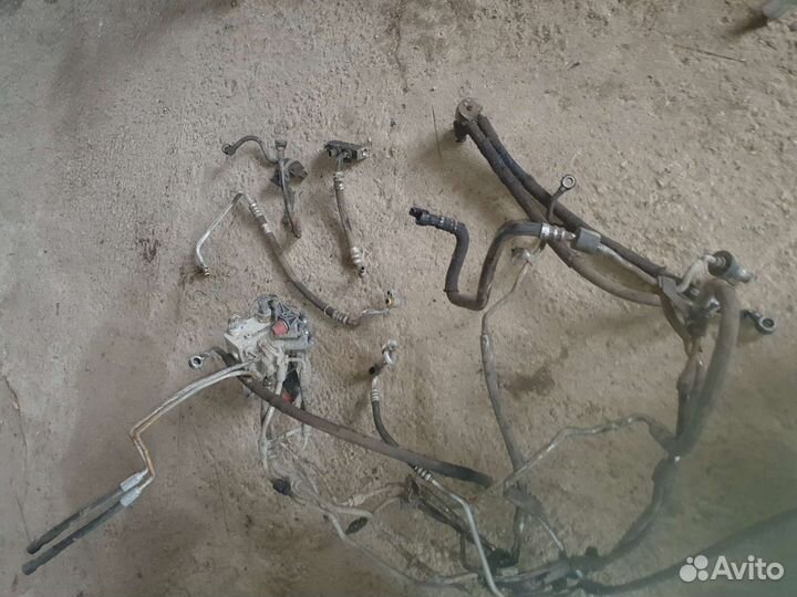 Трубки гидравлики кондиционера на бмв е70