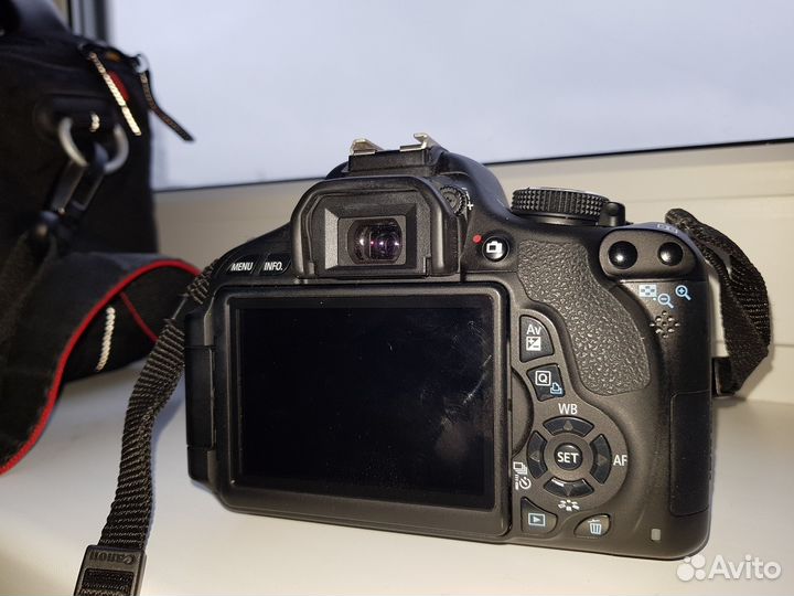 Фотоаппарат Canon EOS600D