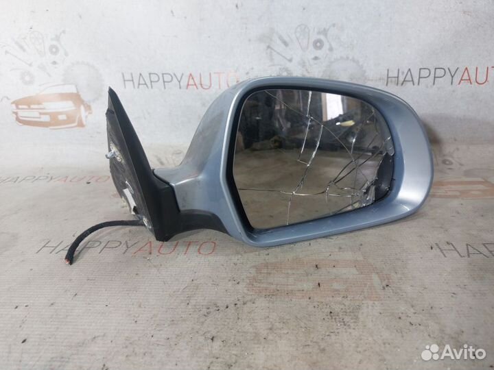 Зеркало правое Skoda Octavia A5