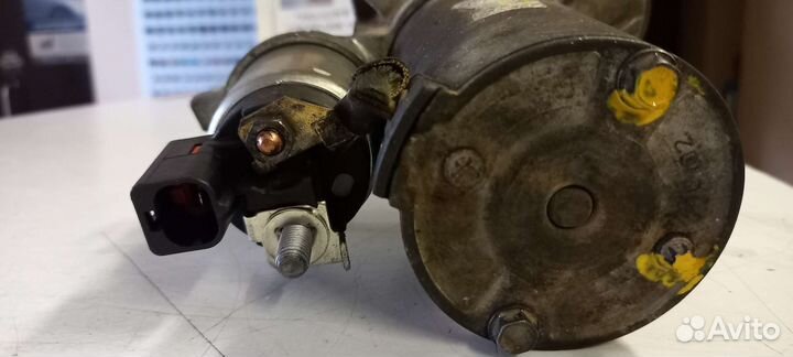 Стартер Hyundai Genesis 3.0-3.8