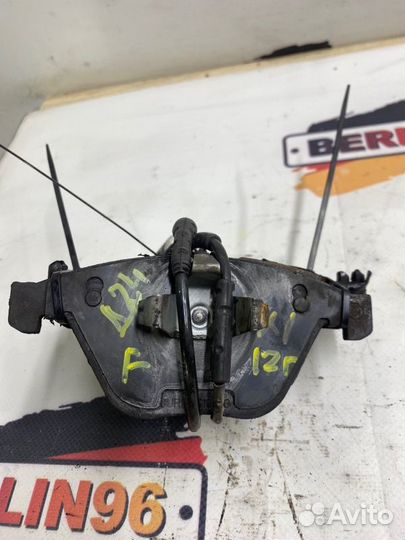 Колодки тормозные передние Bmw X1 E84 N46B20 2012