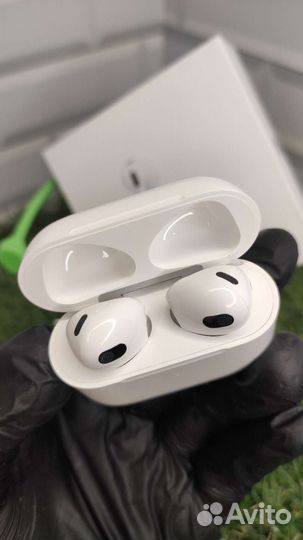 Беспроводные наушники AirPods 3 + чехол