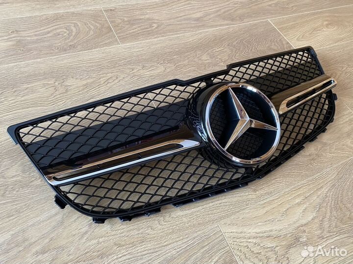 Решетка радиатора AMG63 Mercedes GLK X204 Diamond