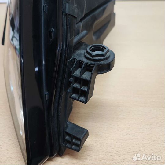 Фара правая на Skoda Octavia A7 2017-2020