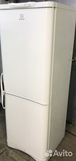Индезит Холодильник б/у рабочий